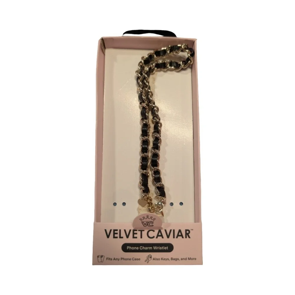 B9-P VELVET CAVIAR - Phone Charm‎ Wristlet - Black Leather/Silver ⬇️